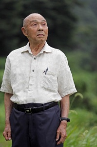 戦後７０年 ながさき 戦争の残照旧日本兵の証言
 元陸軍飛行隊少尉 出口清さん（９３）＝長崎市 上