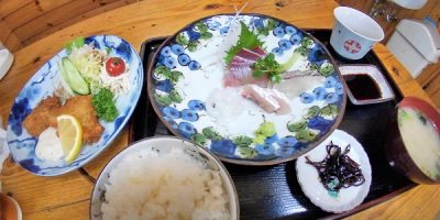 みなとの食堂　ひろの「お刺身と魚フライ定食」