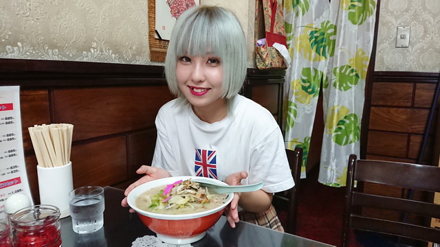 「MilkShake（ミルクセーキ）」のりおさんと梁川飯店の「ちゃんぽん」