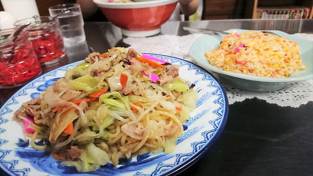 梁川飯店　やきそば炒飯サービスセット