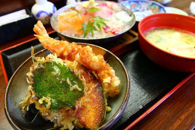 鮨政名物　西海コラボ丼