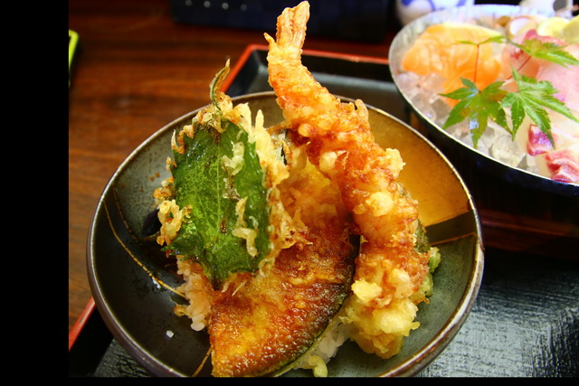 鮨政名物　西海コラボ丼