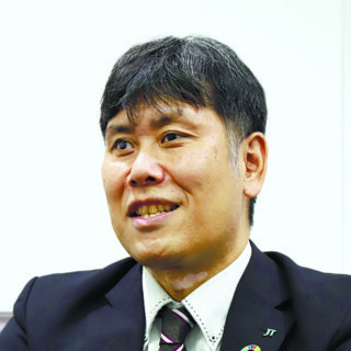日本生命保険 作本　　豪